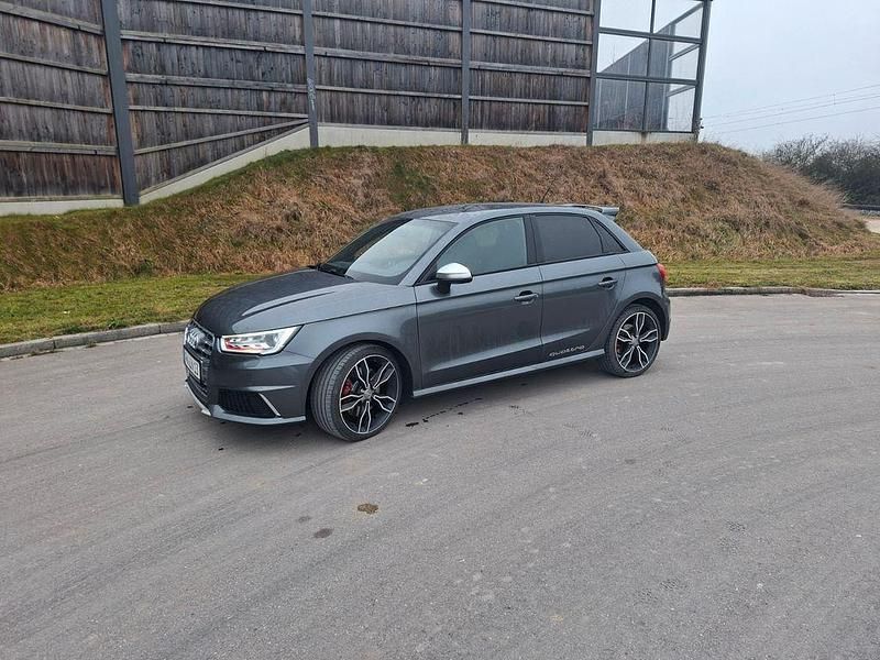 Gebraucht Audi S1 Sportback Sport 231 PS (169 kW) 2017 Grau Kleinwagen
