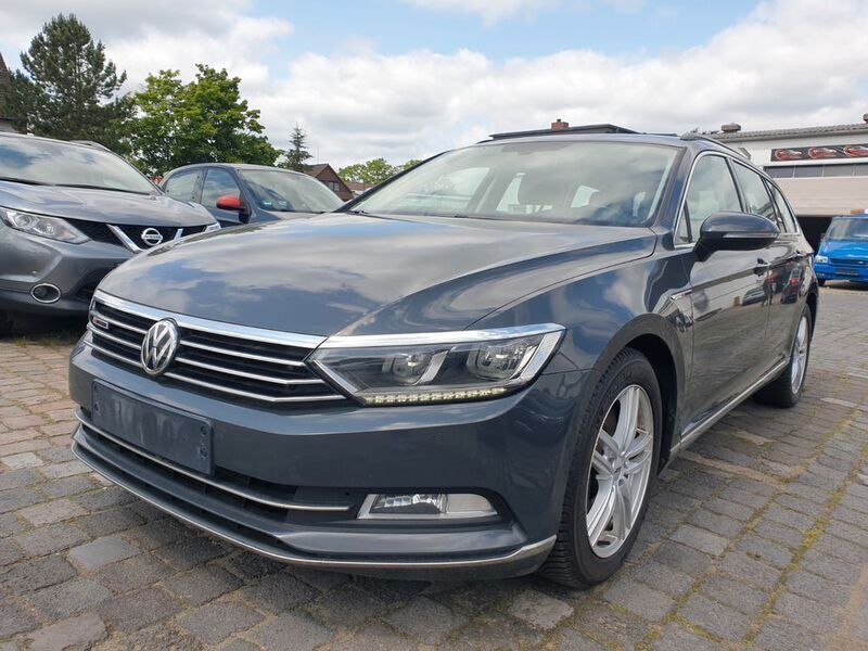 Grau Gebraucht 2015 VW Passat Comfortline Kombi | 12.590 € (Guter Preis) - Bild 1/4