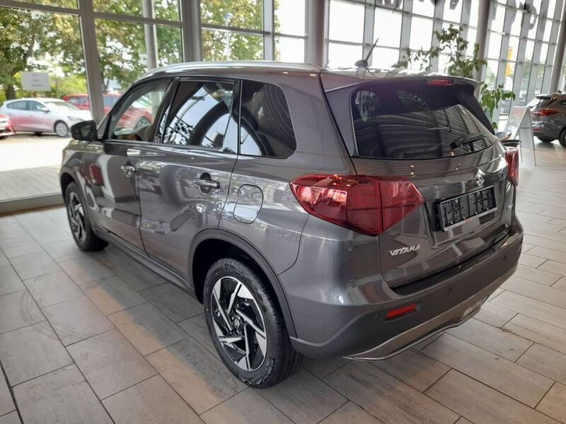 Gebraucht Suzuki Vitara Comfort+ 129 PS (94 kW) 2024 Grau SUV