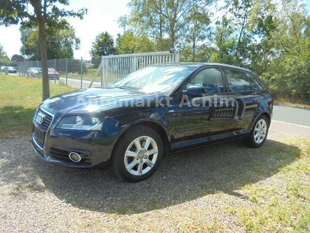 Gebraucht Audi A3 Sportback S-Line 170 PS (125 kW) 2011 Blau Kleinwagen