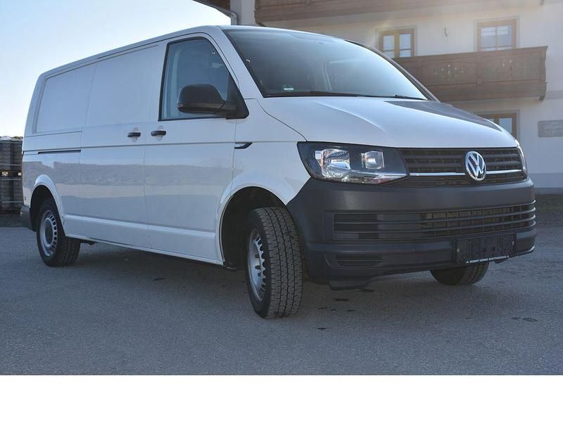 Gebraucht VW Transporter 150 PS (110 kW) 2018 Weiß Van