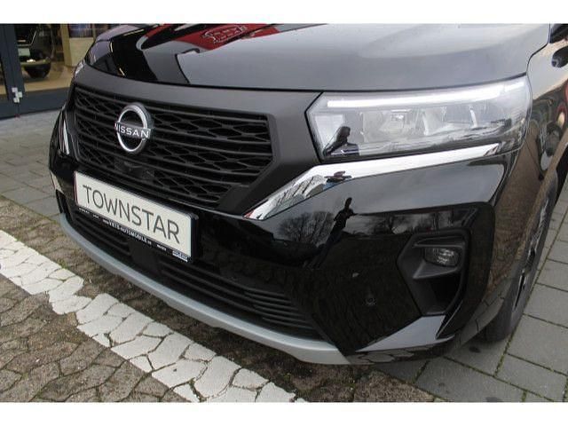 Neu Nissan Townstar Tekna 131 PS (96 kW) 2025 Gne black (m) Kombi