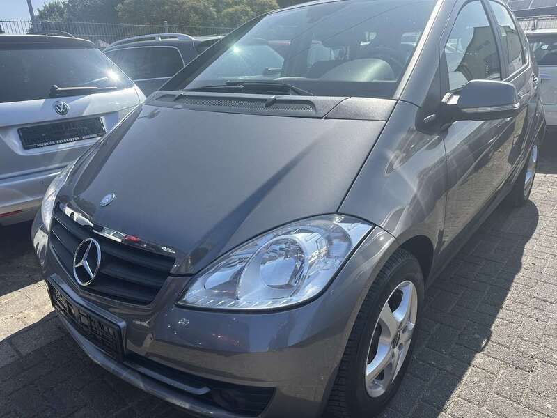 Mountaingrau Gebraucht 2009 Mercedes A150 Kleinwagen | 4.499 € (Fairer Preis) - Bild 1/4