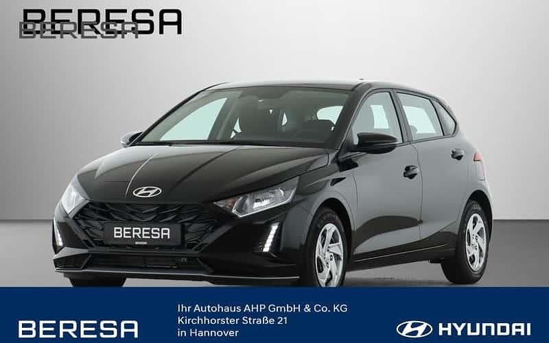 Schwarz Neu 2025 Hyundai i20 Select Limousine | 18.280 € (Guter Preis) - Bild 1/4