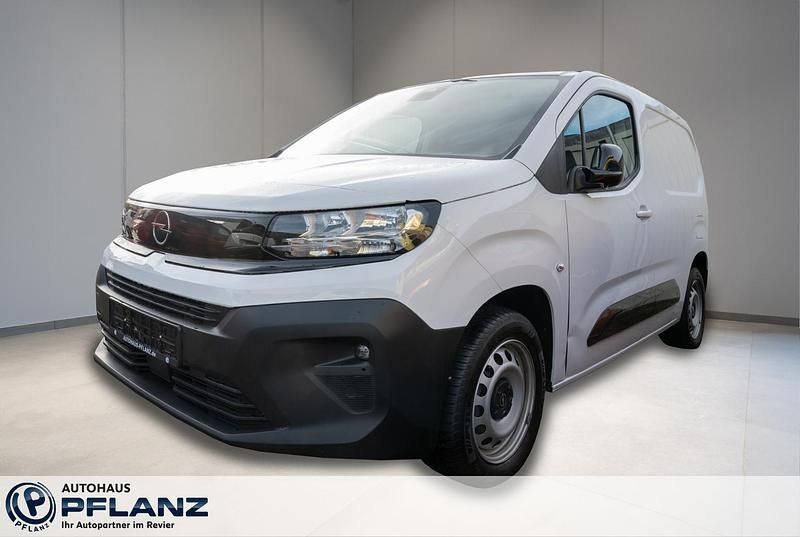 Gebraucht Opel Combo Basis 102 PS (75 kW) 2024 Weiss Van / Kleinbus