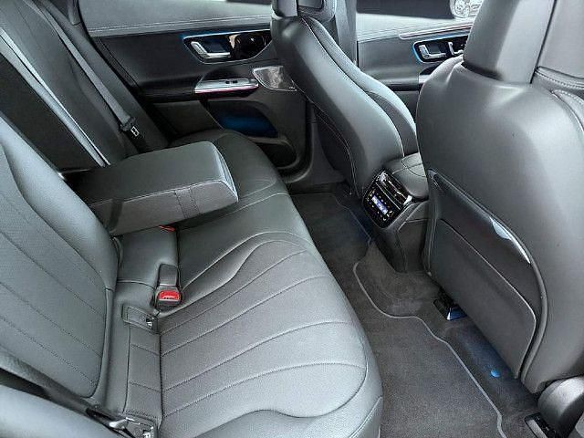 Gebraucht Mercedes EQE350 214 kW (292 PS) 2024