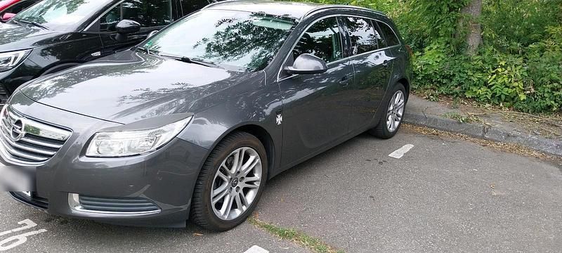 Grau Gebraucht 2009 Opel Insignia Kombi | 3.000 € (Superpreis) - Bild 1/4