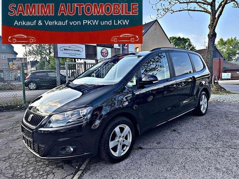 "deep" schwarz Gebraucht 2015 Seat Alhambra Reference Van / Kleinbus | 9.900 € (Superpreis) - Bild 1/4