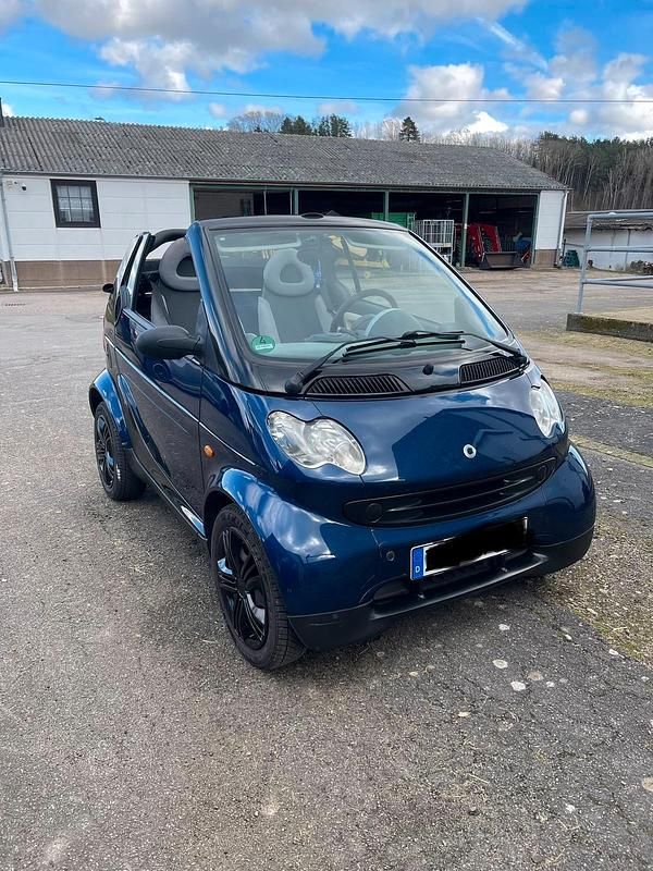 Gebraucht Smart ForTwo Cabrio 61 PS (44 kW) 2003 Blau Cabrio