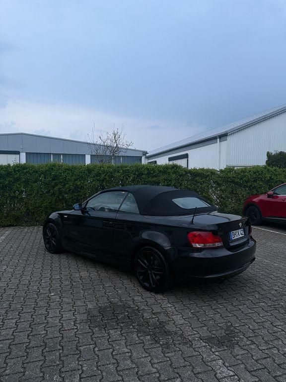 Gebraucht BMW 118 Cabriolet Sport Line 143 PS (105 kW) 2008 Schwarz Cabrio