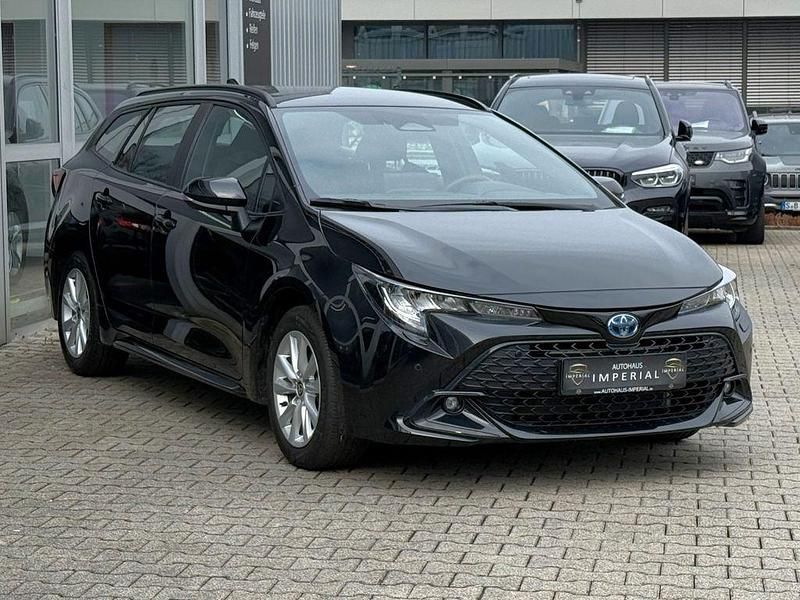 Gebraucht Toyota Corolla 140 PS (102 kW) 2025 Schwarz Kombi