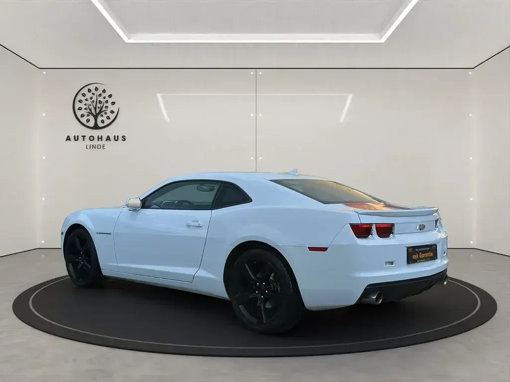 Gebraucht Chevrolet Camaro 328 PS (241 kW) 2012 Weiß Coupé