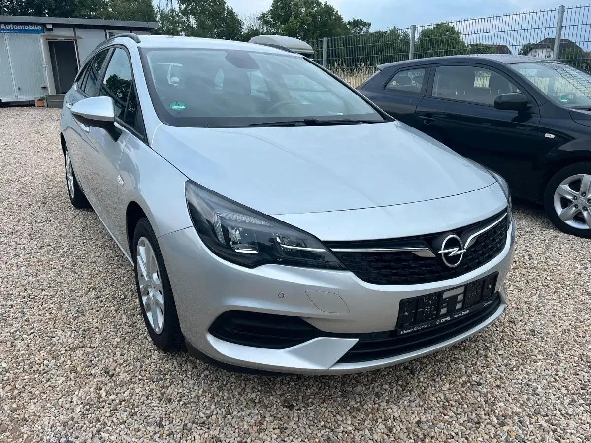Gebraucht Opel Astra Edition 110 PS (80 kW) 2020 Grau Kombi