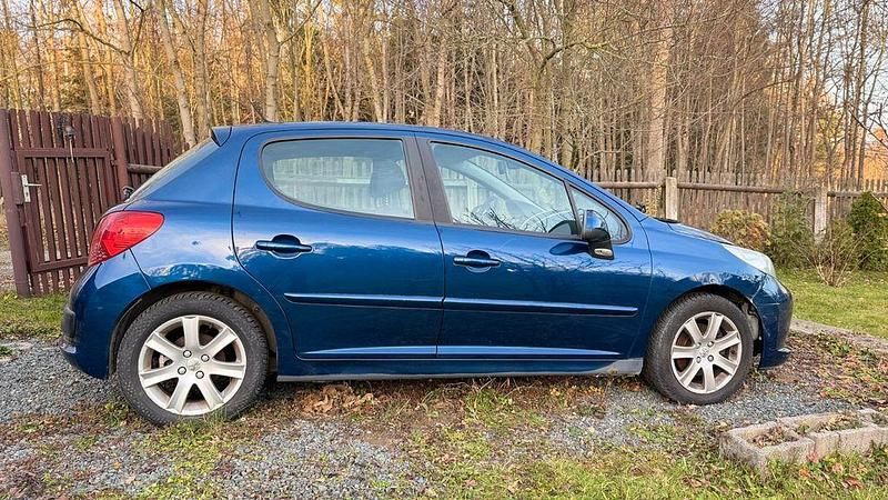 Blau Gebraucht 2008 Peugeot 207 Sport Limousine | 2.000 € (Guter Preis) - Bild 1/4