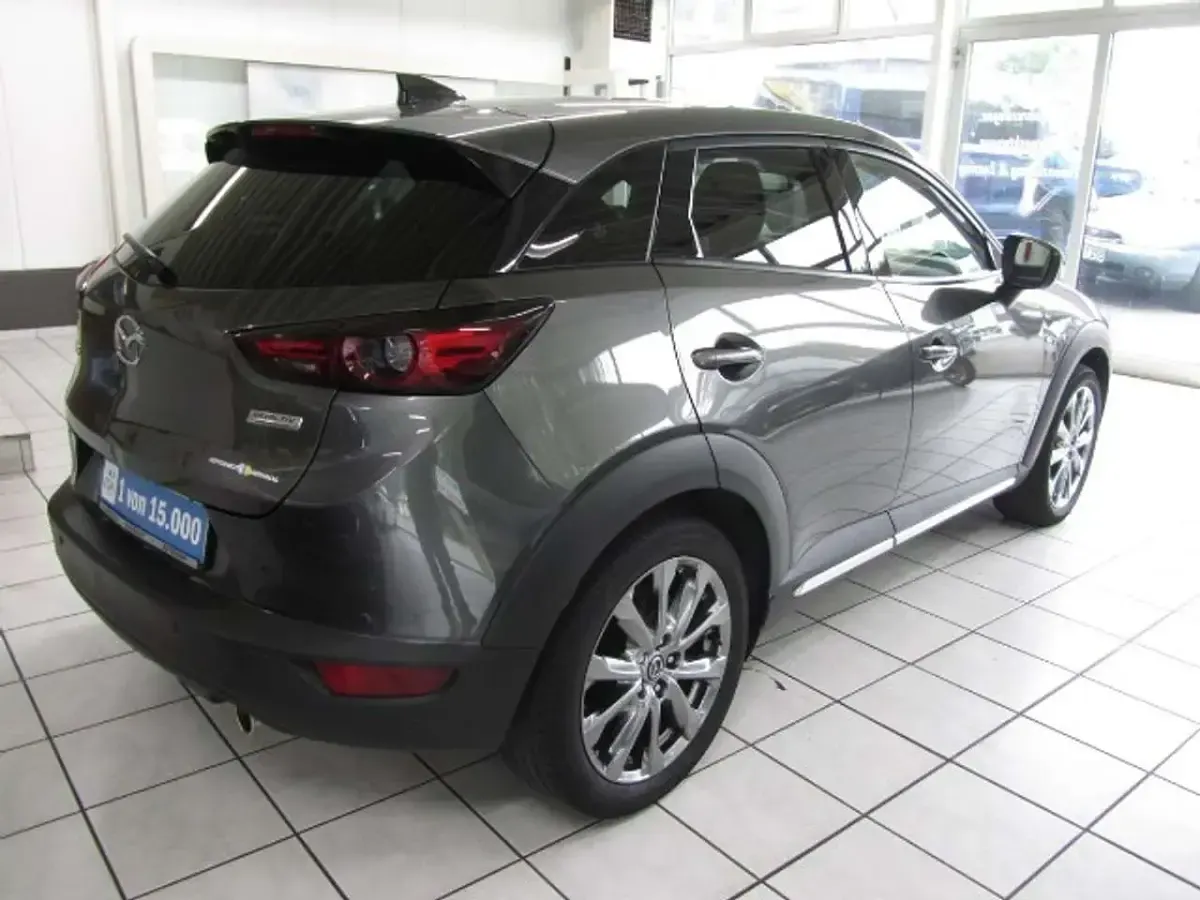 Gebraucht Mazda CX-3 Kangei 121 PS (88 kW) 2019 Maschine gray SUV