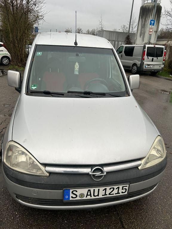 Gebraucht Opel Combo 87 PS (63 kW) 2002 Silber Van / Kleinbus