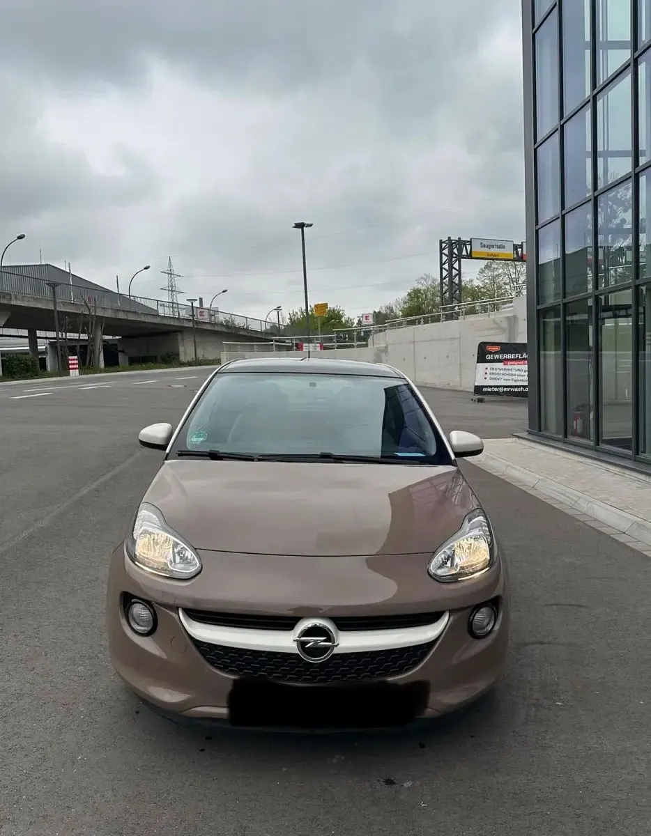 Używany Opel Adam 69 KM (50 kW) 2014 Beżowy Hatchback