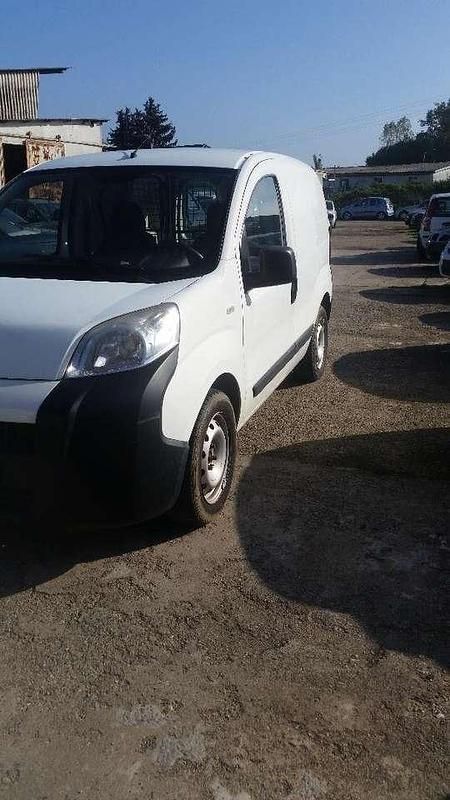 Gebraucht Peugeot Bipper Basis 75 PS (55 kW) 2014 Lack weisslackierung Van / Kleinbus