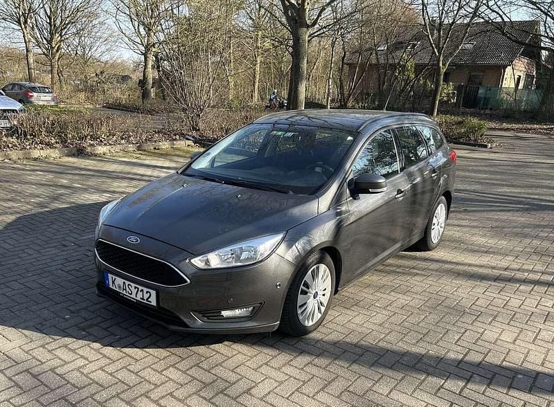 Second-hand Ford Focus 120 CP (88 kW) 2017 Gri Break
