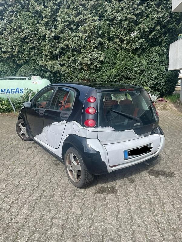 Second-hand Smart ForFour 95 CP (69 kW) 2004 Negru Hatchback