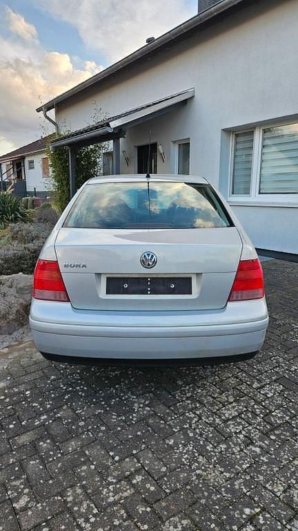 Gebraucht VW Bora 105 PS (77 kW) 2000 Silber Limousine