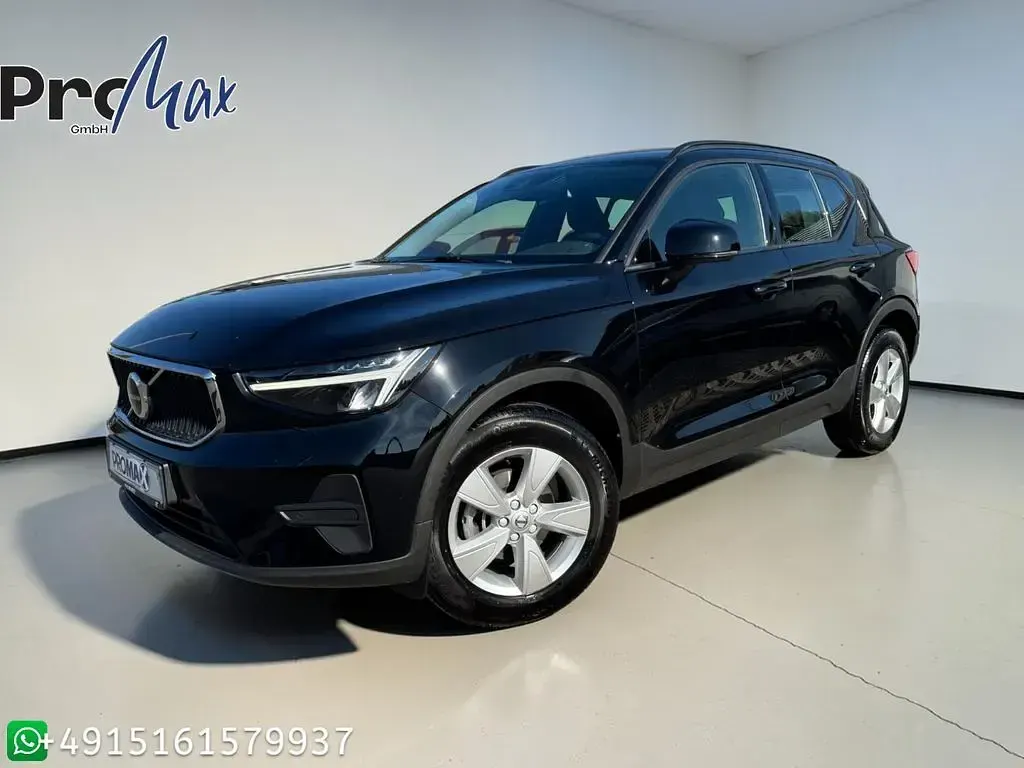 Gebraucht Volvo XC40 129 PS (94 kW) 2022 Schwarz SUV