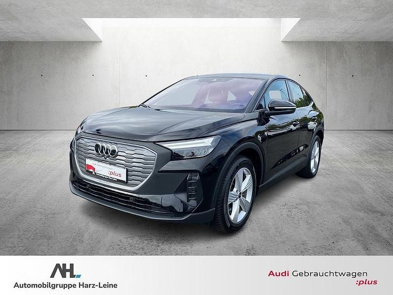 Schwarz Gebraucht 2022 Audi Q4 Sportback e-tron Advanced SUV | 28.115 € (Etwas zu teuer) - Bild 1/4