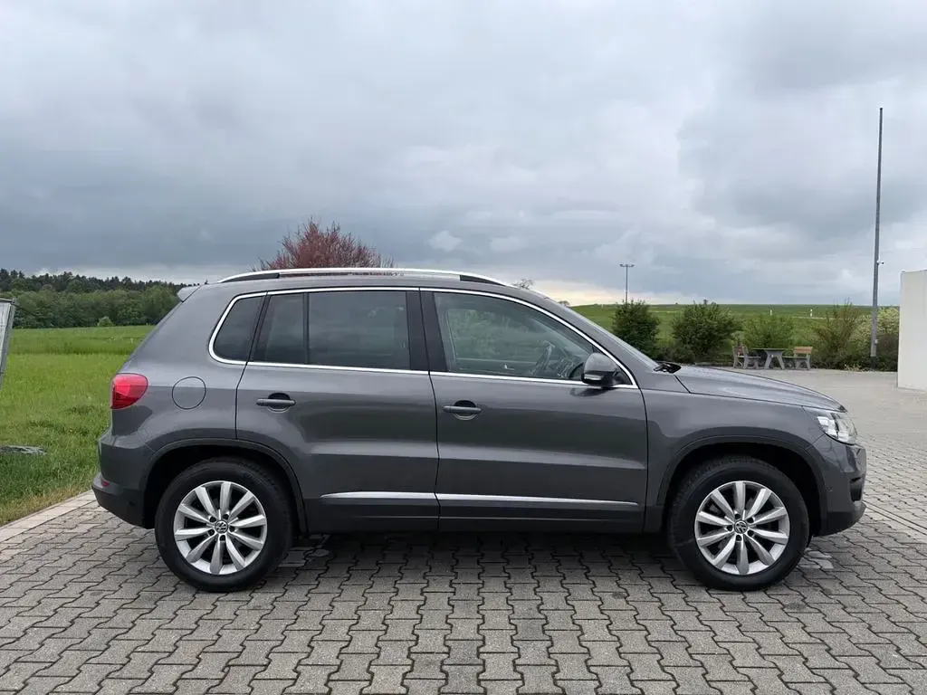 Gebraucht VW Tiguan 177 PS (130 kW) 2014 Grau SUV