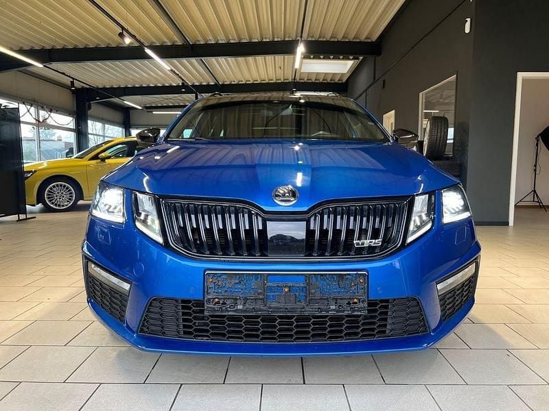 Gebraucht Skoda Octavia RS 184 PS (135 kW) 2020 Blau Kombi