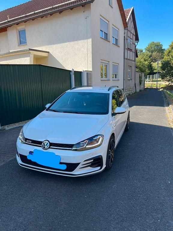 Weiß Gebraucht 2017 VW Golf VII GTD Kombi | 13.499 € (Guter Preis) - Bild 1/4