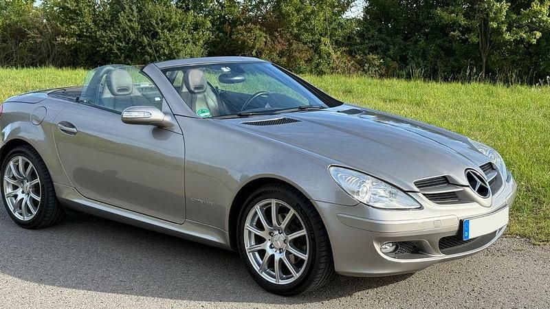 Silber Gebraucht 2006 Mercedes SLK200 Cabrio | 8.750 € (Guter Preis) - Bild 1/4