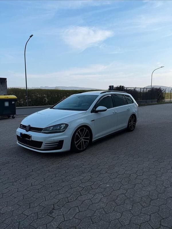 Gebraucht VW Golf VII GTD 184 PS (135 kW) 2016 Weiß Kombi