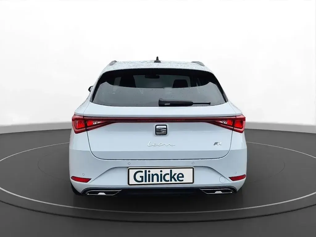 Second-hand Seat Leon ST FR-Line 150 CP (110 kW) 2025 Alb Break
