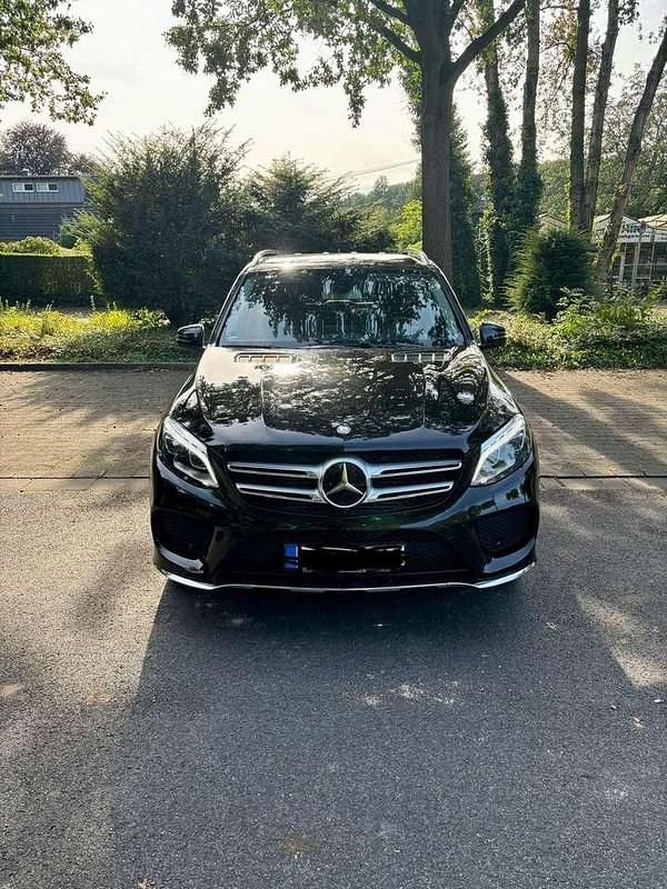 Gebraucht 2016 Mercedes GLE350 AMG line SUV | 23.500 € (Fairer Preis) - Bild 1/4