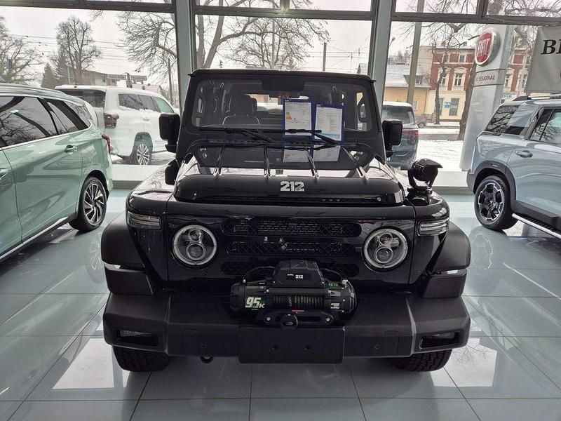 Neu BAW 212 166 PS (122 kW) 2026 Schwarz SUV