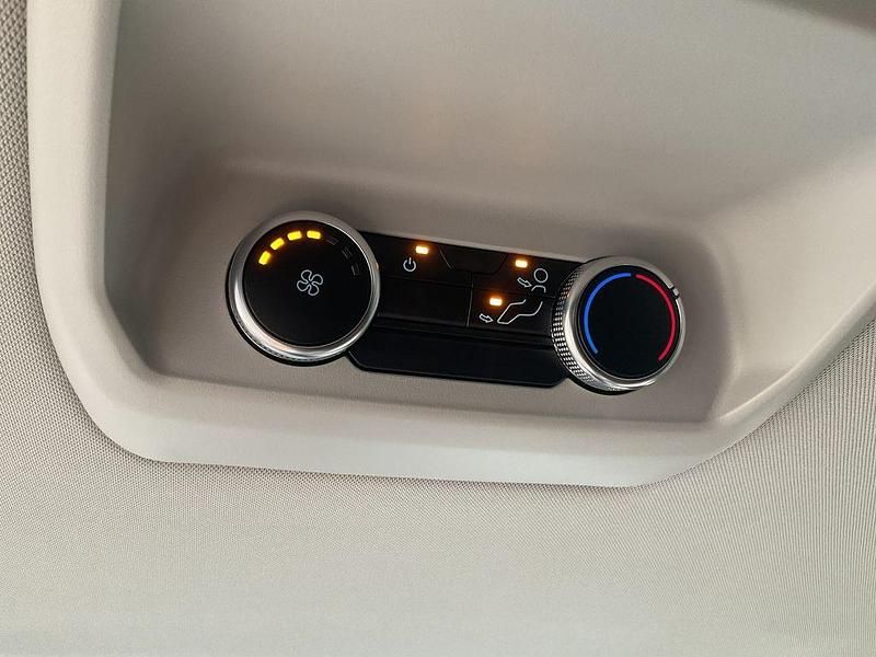 Neu Ford Tourneo Titanium 170 PS (125 kW) 2026 Agate black metallic Van / Kleinbus