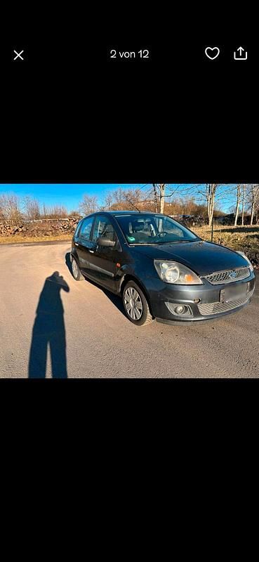 Gebraucht Ford Fiesta 80 PS (58 kW) 2006 Grau Kleinwagen