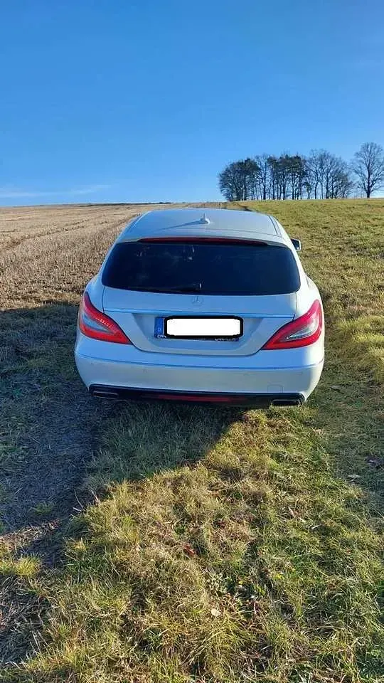 Gebraucht Mercedes CLS350 306 PS (225 kW) 2016 Weiß Kombi