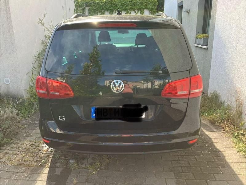 Gebraucht VW Sharan Comfortline 150 PS (110 kW) 2012 Schwarz Van / Kleinbus