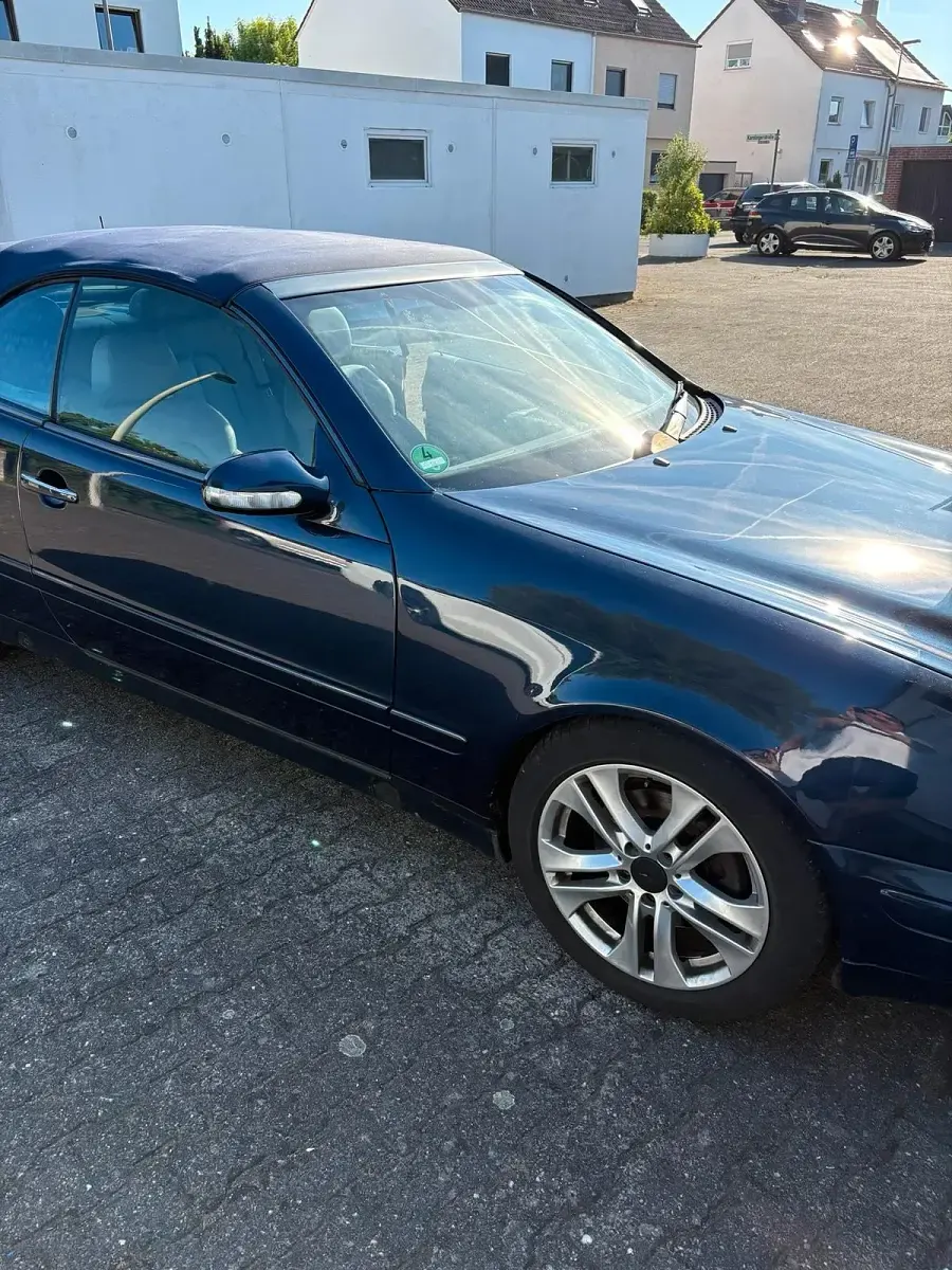 Gebraucht Mercedes CLK320 218 PS (160 kW) 1998 Blau Cabrio