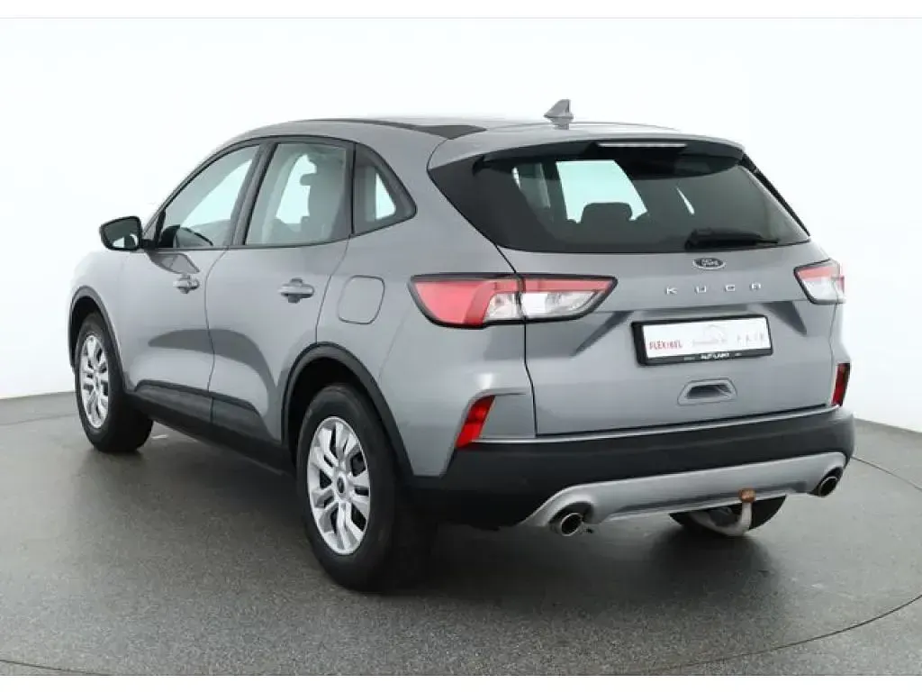 Gebraucht Ford Kuga 151 PS (111 kW) 2021 Solarsilber SUV