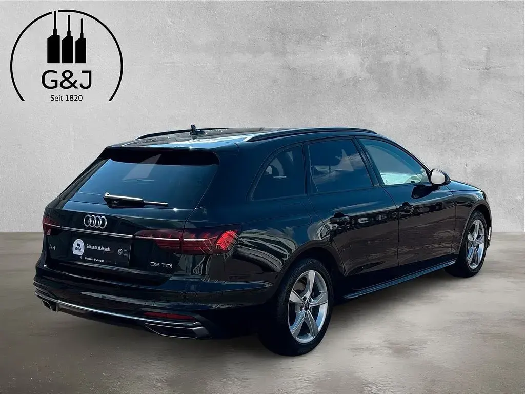 Gebraucht Audi A4 Advanced 163 PS (119 kW) 2023 Schwarz Kombi