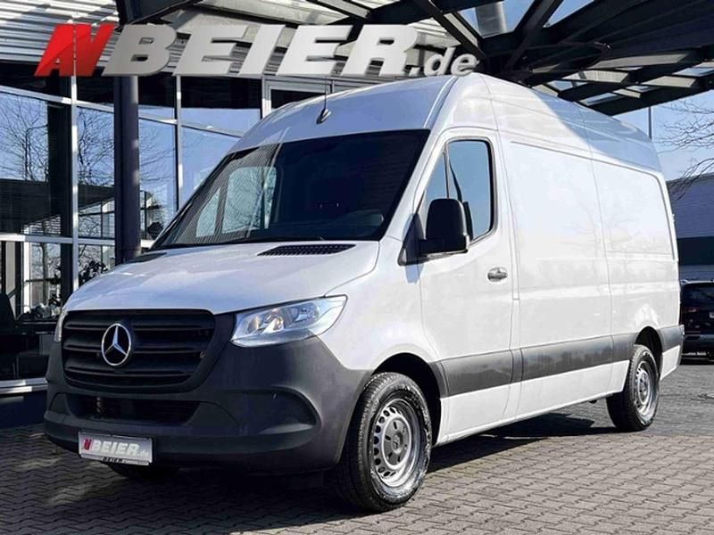 Gebraucht Mercedes Sprinter 170 PS (125 kW) 2021 Arktikweiss Van