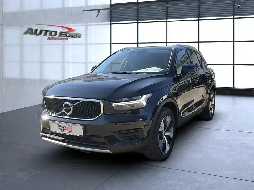 Gebraucht Volvo XC40 Core 197 PS (144 kW) 2022 Black solid (stone) / solid (schwarz) SUV