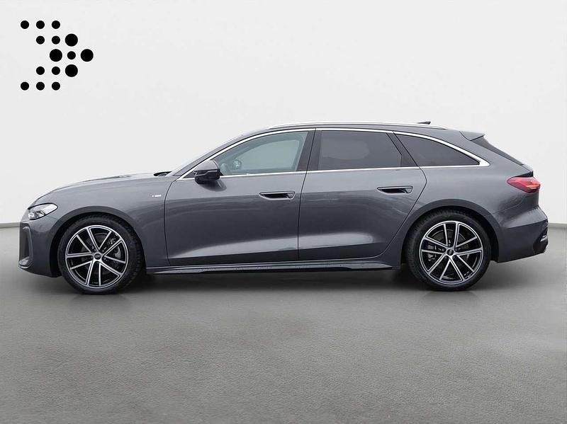 Gebraucht Audi A5 Ambiente 204 PS (150 kW) 2024 Daytonagrau perleffekt Kombi