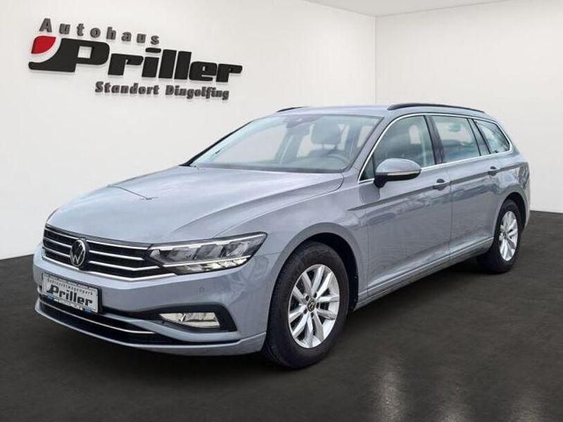 Mondsteingrau Gebraucht 2022 VW Passat Business Kombi | 25.900 € (Fairer Preis) - Bild 1/4
