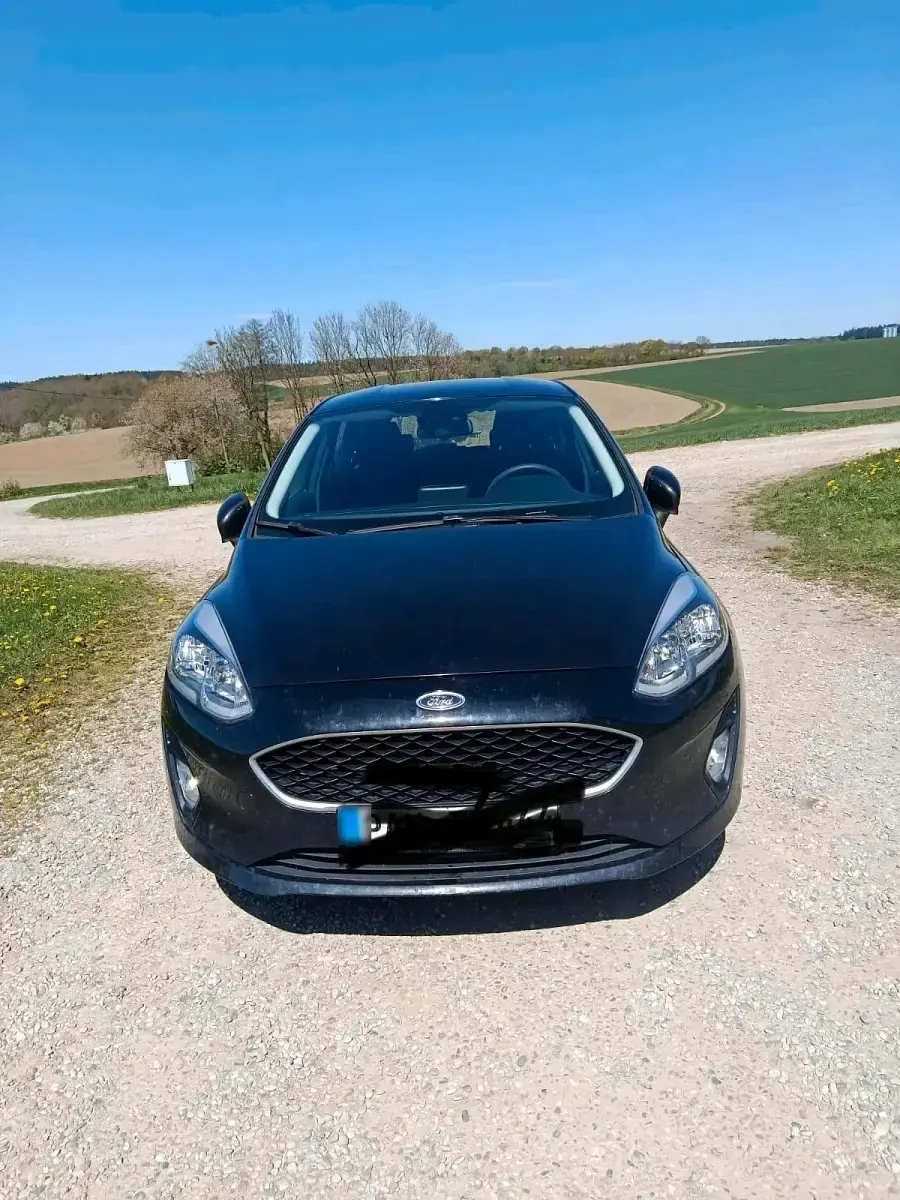 Gebraucht Ford Fiesta 75 PS (55 kW) 2021 Schwarz Kleinwagen