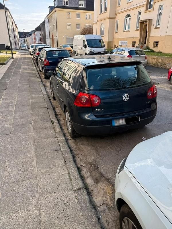 Gebraucht VW Golf 105 PS (77 kW) 2005 Blau Coupé