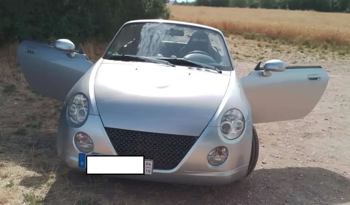 Gebraucht Daihatsu Copen 87 PS (63 kW) 2006 Silber Cabrio