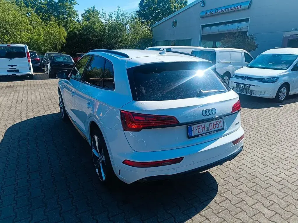 Gebraucht Audi Q5 Edition .1 204 PS (150 kW) 2021 Gletscherweiss SUV